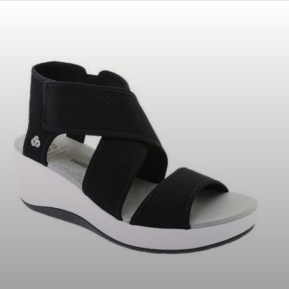 CLARK / 336Clarks WOMEN'S STEP CALI PALM WEDGE SANDAL - Picture 1 of 7